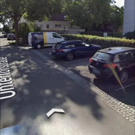 Modernes 3 Zimmerwohnung Nahe Messe & Flughafen شقة