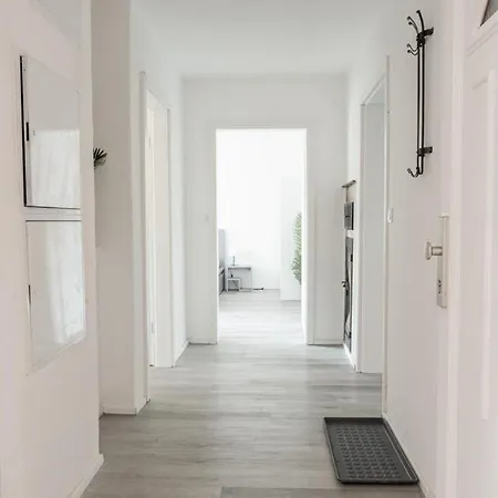 Modernes 3 Zimmerwohnung Nahe Messe & Flughafen شقة *