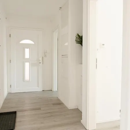 Modernes 3 Zimmerwohnung Nahe Messe & Flughafen * لينفلدن اشتردين